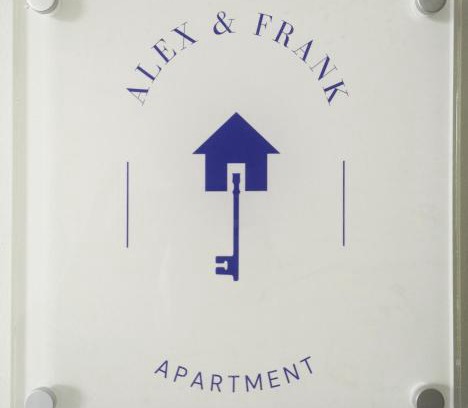 Crotone Apartment | Alex & Frank Apartment