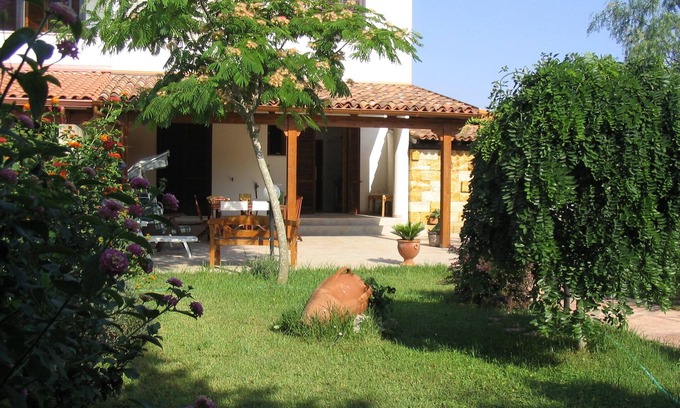 Torre dell'Orso Villa | Alice villa - 6 places - 2 large furnished gardens
