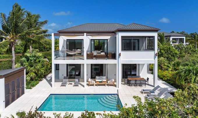 Leeward Settlement Villa | Alize 4 BR Villa