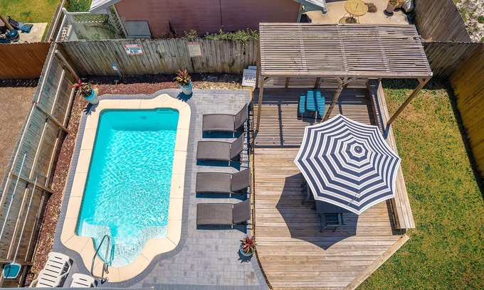 Holiday Beach House | All-New Getaway with Heated Pool & Sunset Views