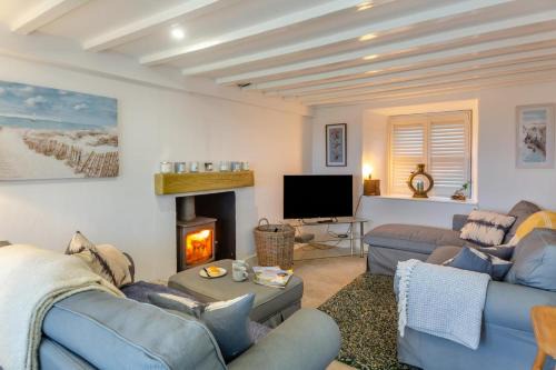 Llanfair House | Alltwen