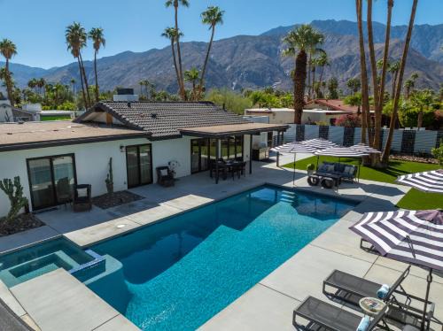 Vista Norte Villa | Alluring Palms by ACME House Company