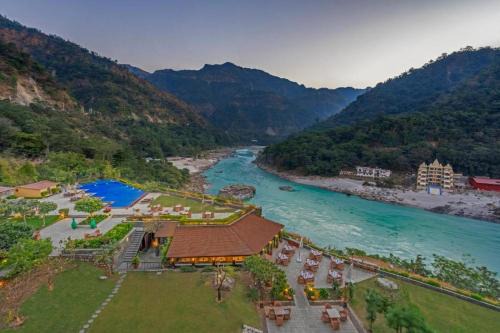 Tapovan Apartment | Aloha on the Ganges Ganga View with Infinity Pool 2BHK 203 by Almost Heaven