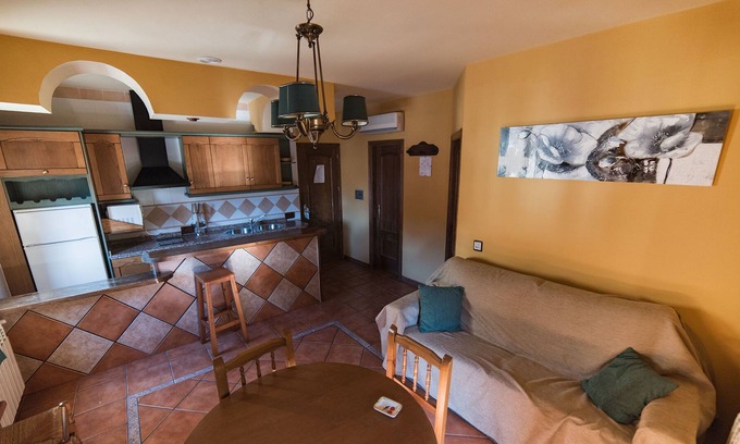 Hornos House | Alojamiento Rural y Restaurante RAISA