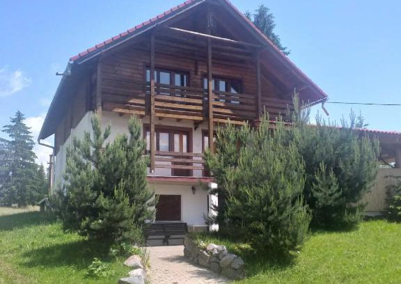 Voslabeni House | Alpesi kulcsos ház
