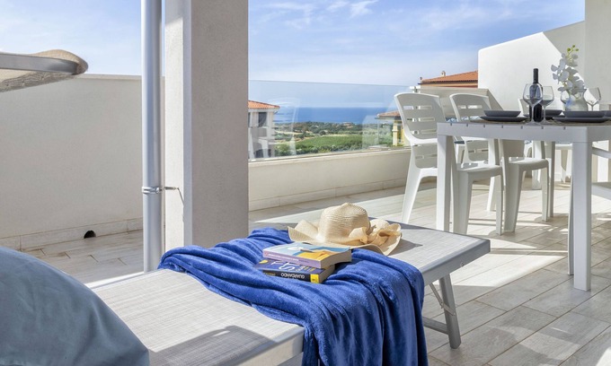 La Muddizza Apartment | Alta Marea by Interhome