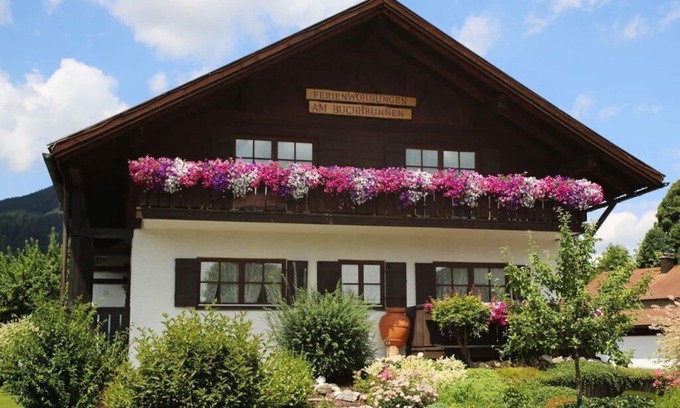 Ried House | am Buchbrunnen Comfortable holiday residence