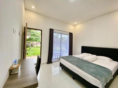Tentena House | Amadeo Guest House
