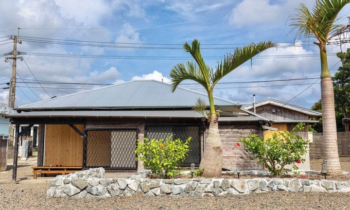 Amami House | Amami Uttabaru 1 minute walk to Amami Blue Utta/Amami Kagoshima