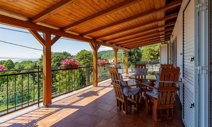 Mihotici Apartment | Amazing apartment in Matulji with WiFi