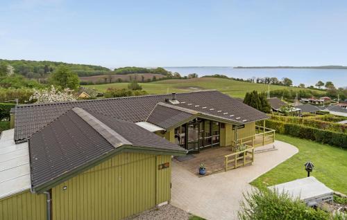 Aabenraa House | Amazing Home In Aabenraa With Kitchen