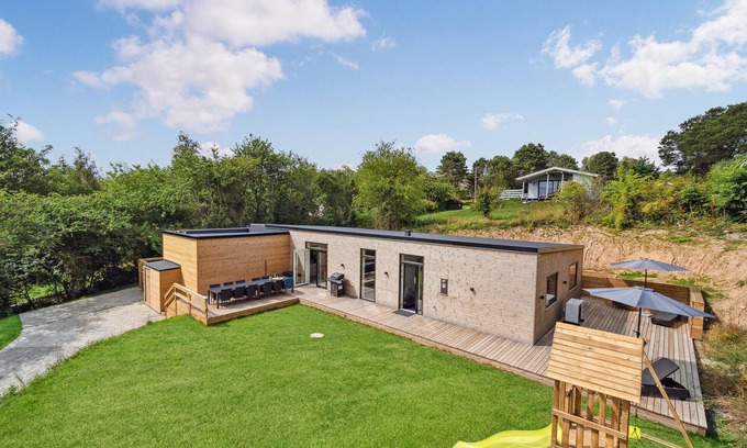 Egsmark Strand House | Amazing home in Ebeltoft with WiFi