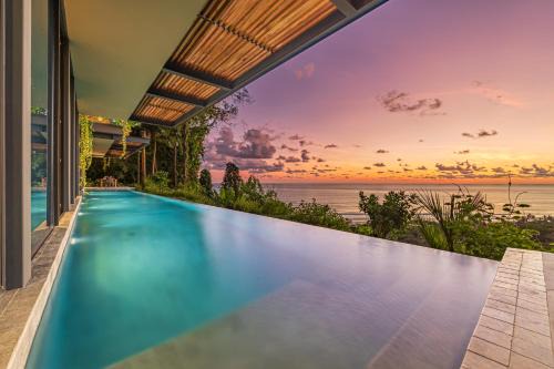 Dominical House | Amazing View-25m75ft Pool-sleep 16-luxury-private