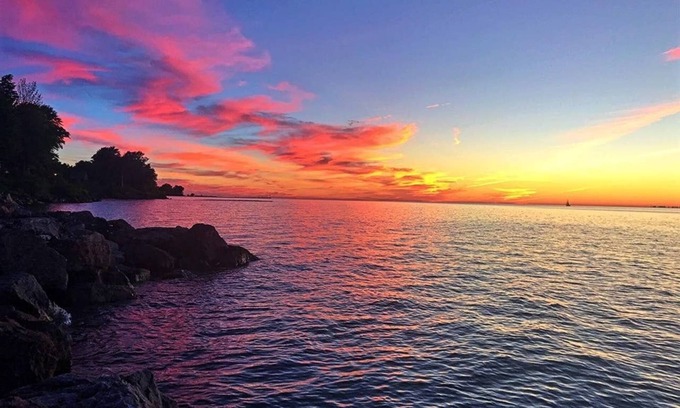 Wilson House | Amazing View On Spacious Lake Home. Open floor plan and deck for perfect parties