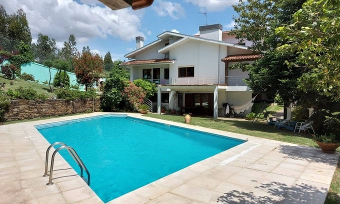 Gondomar Villa | Amazing Villa with Pool, Tennis Court, 15 minutes from Porto, in Nature