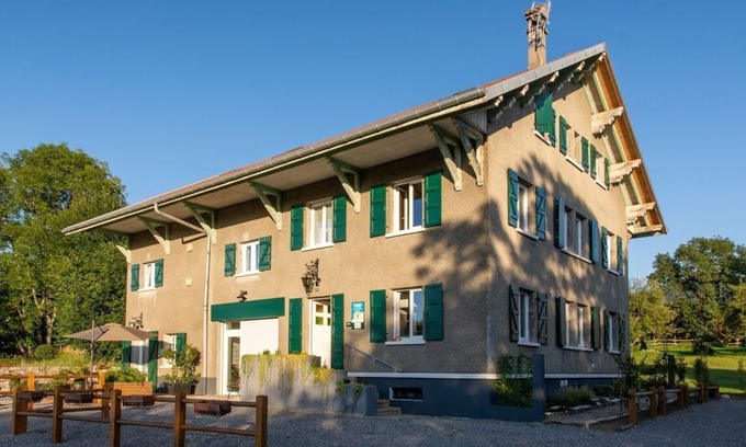 Saint-Paul-en-Chablais House | Amodo Lodge - JARO Room