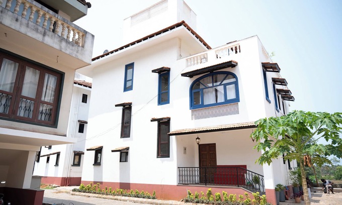 Varca Villa | An Independent Sunset villa in South Goa !
