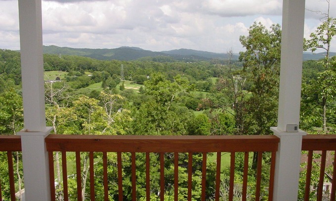 Horse Shoe House | An Inspirational View.