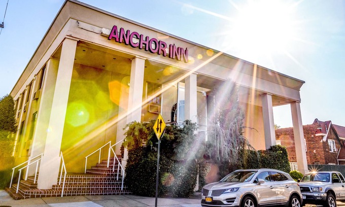 Queens Hotel | Anchor Inn