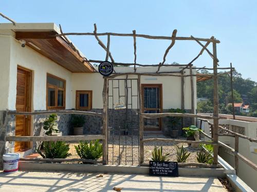 Ganh Dau Bed & Breakfast | Anchovy Beach House in Phu Quoc