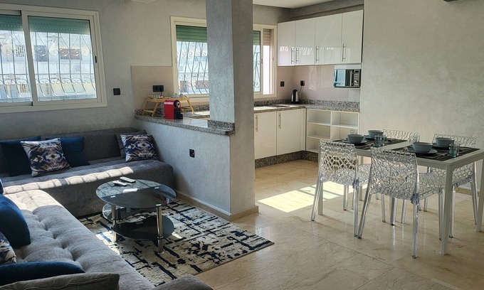 LA GIRONDE Apartment | Anfa Studio 1