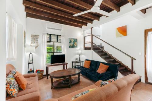 Playa Hermosa House | Angels Mar Villa Hermosa 2b2b European Villa