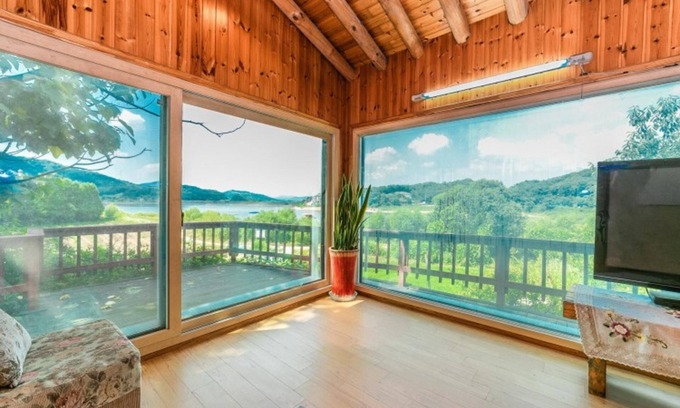 Anseong House | Anseong Lake Pension
