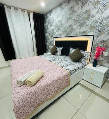 Chandigarh Apartment | Ansh Abode Retreat