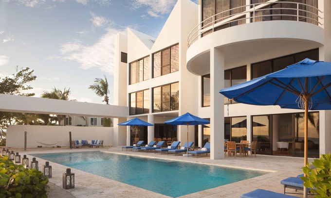 West End Village Villa | Antilles Pearl - Private Villa at Altamer