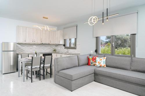 Thasos Town Apartment | Antoneli Grove