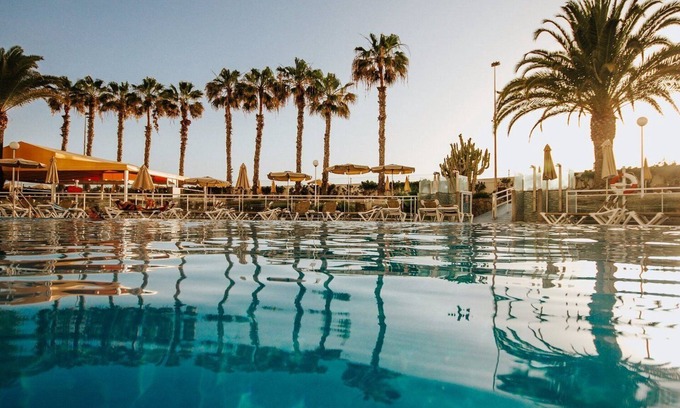 San Fernando Apartment | Apartment on the first floor facing the sea in Patalavaca