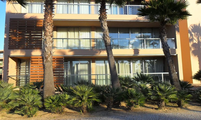 Salgados Apartment | Apart. Luxury T2, inserted in Salgados Resort with 7 swimming pools and beach 5 m