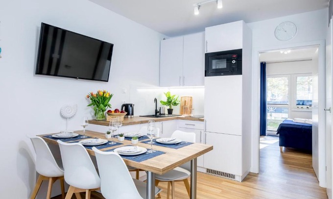 Poddabie Apartment | APARTAMENT 9B BLUE MARINE Poddąbie Basen Odkryty Brodziki Plac Zabaw