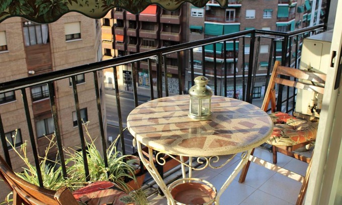 Nou Moles Apartment | Apartamento CT