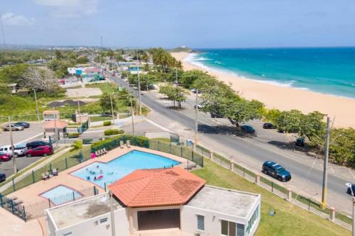 Hato Abajo Apartment | Apartamento frente a la Playa Arecibo Puerto Rico