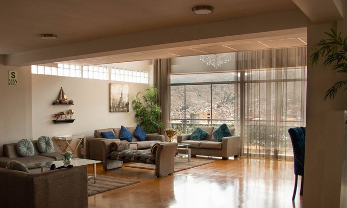 Cusco Condo | APARTAMENTO PENTHOUSE DE 350 M2, CON VISTA PANORAMICA DE LA CIUDAD.