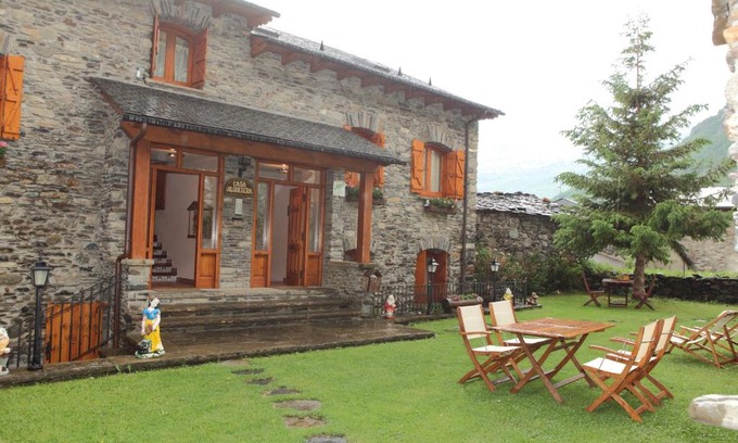 Sahun House | Apartamentos Albá Casa Alquesera