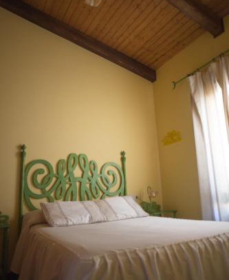 Alcantara Apartment | Apartamentos Rurales Arco de Trajano