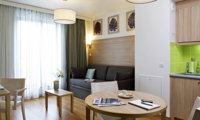 Vignerons Apartment | Aparthotel Adagio Paris Vincennes