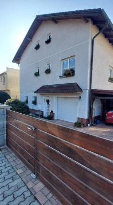 Dubicne Apartment | Apartmán 69