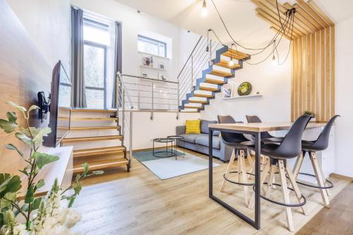 Golcuv Jenikov Apartment | Apartmán Dub