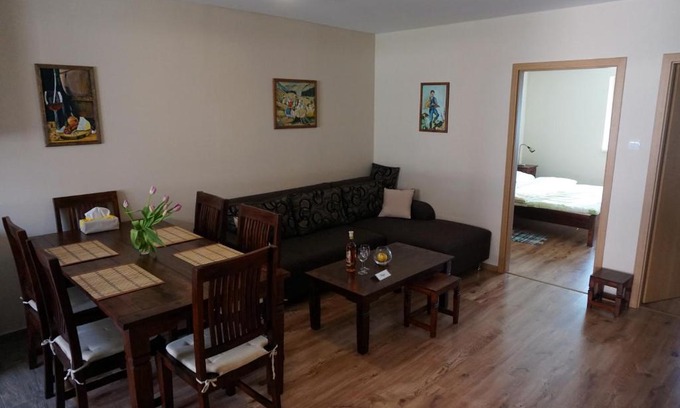Velky Slavkov Apartment | Apartmán Vanda