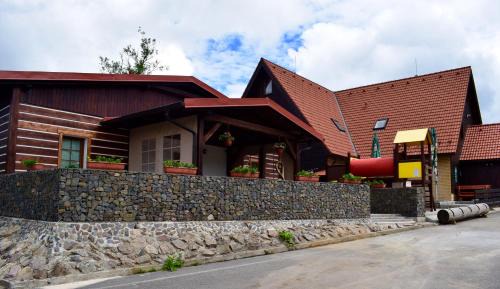 Cenkovice House | Apartmány pod sjezdovkou