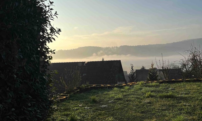 Hohentengen am Hochrhein Apartment | Apartment 'Kleine Ferienwohnung - Nähe Schweiz' with Terrace, Garden and Wi-Fi