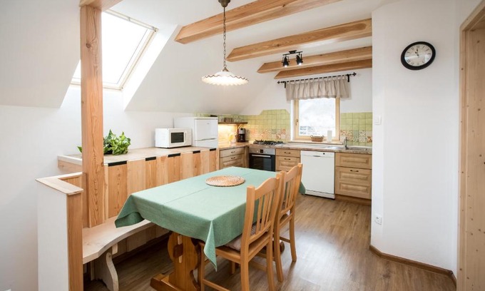 Polje Apartment | Apartma Hkavc Markež