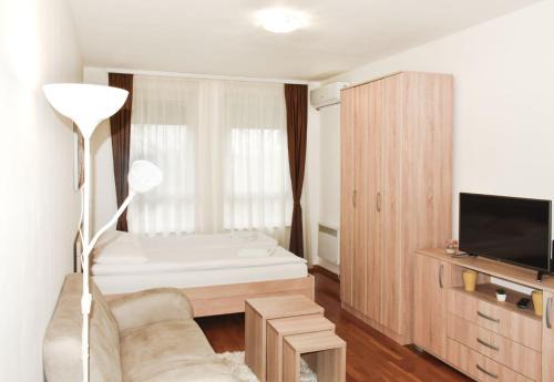 Ruma Apartment | Apartman Biser 3