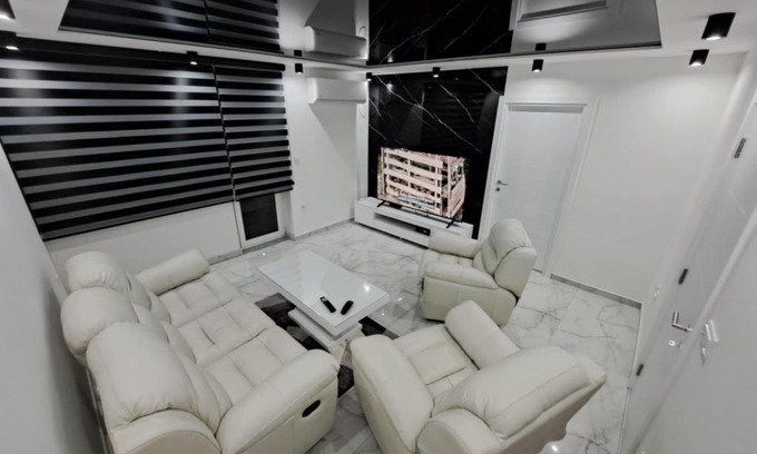 Odzaci Apartment | Apartman Tiha Noc