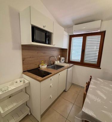 Drvenik Apartment | Apartmani Bepo