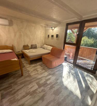 Vrdnik House | Apartmani Mila , Nova drvena kucica