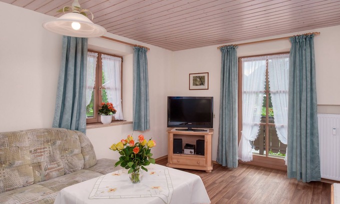 Kreuzfeld Apartment | Apartment 3 for 2 persons with balcony, 44m²